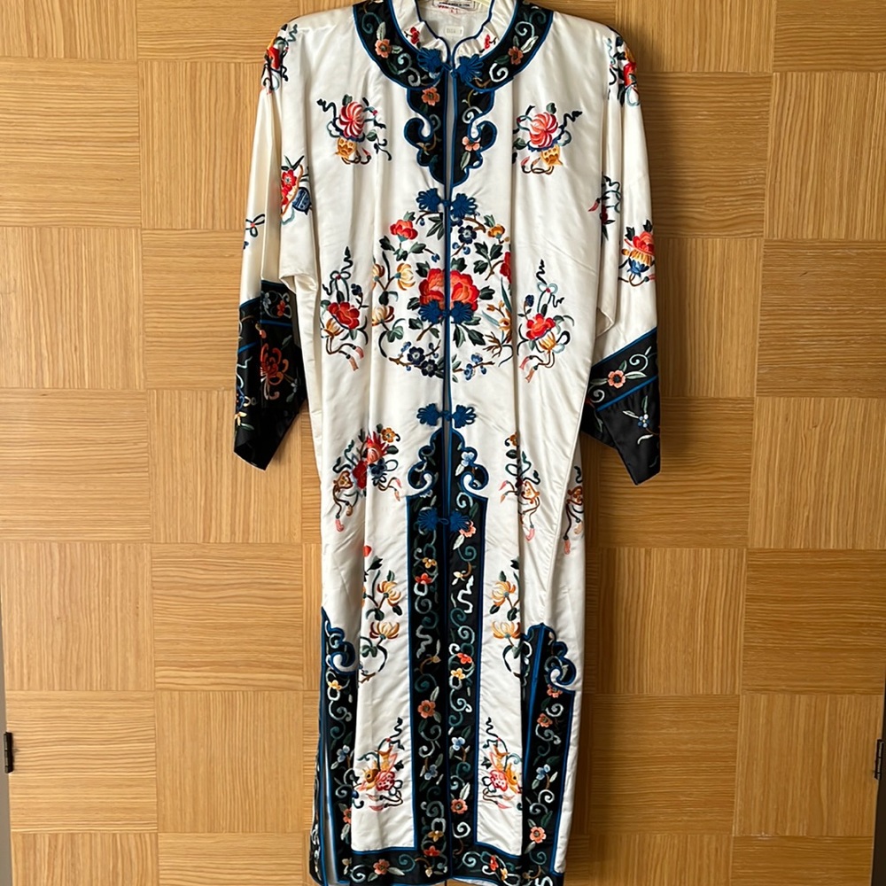 Stunning Silk/Rayon Kimono